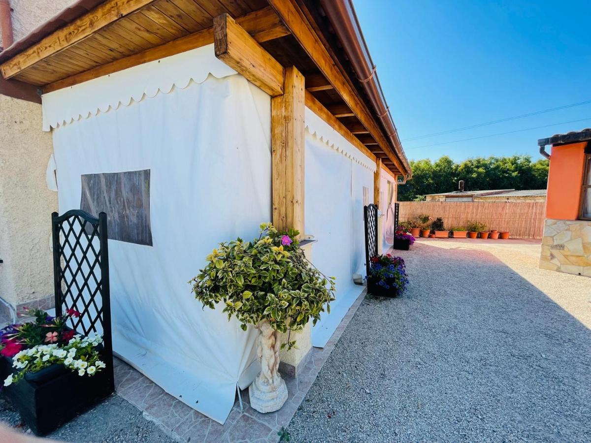 B&B Sterlizia Santa Maria la Palma Eksteriør bilde