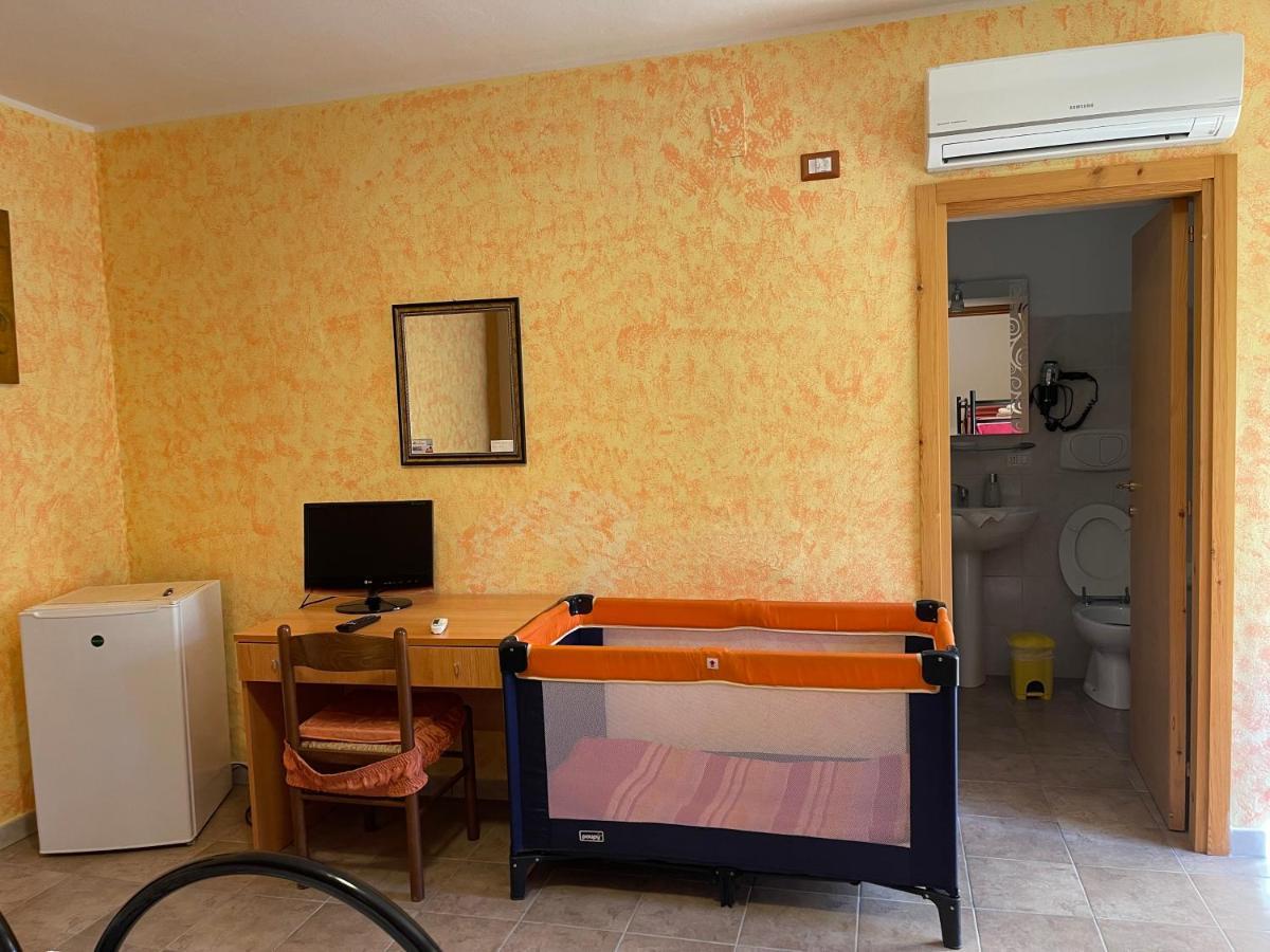 B&B Sterlizia Santa Maria la Palma Eksteriør bilde